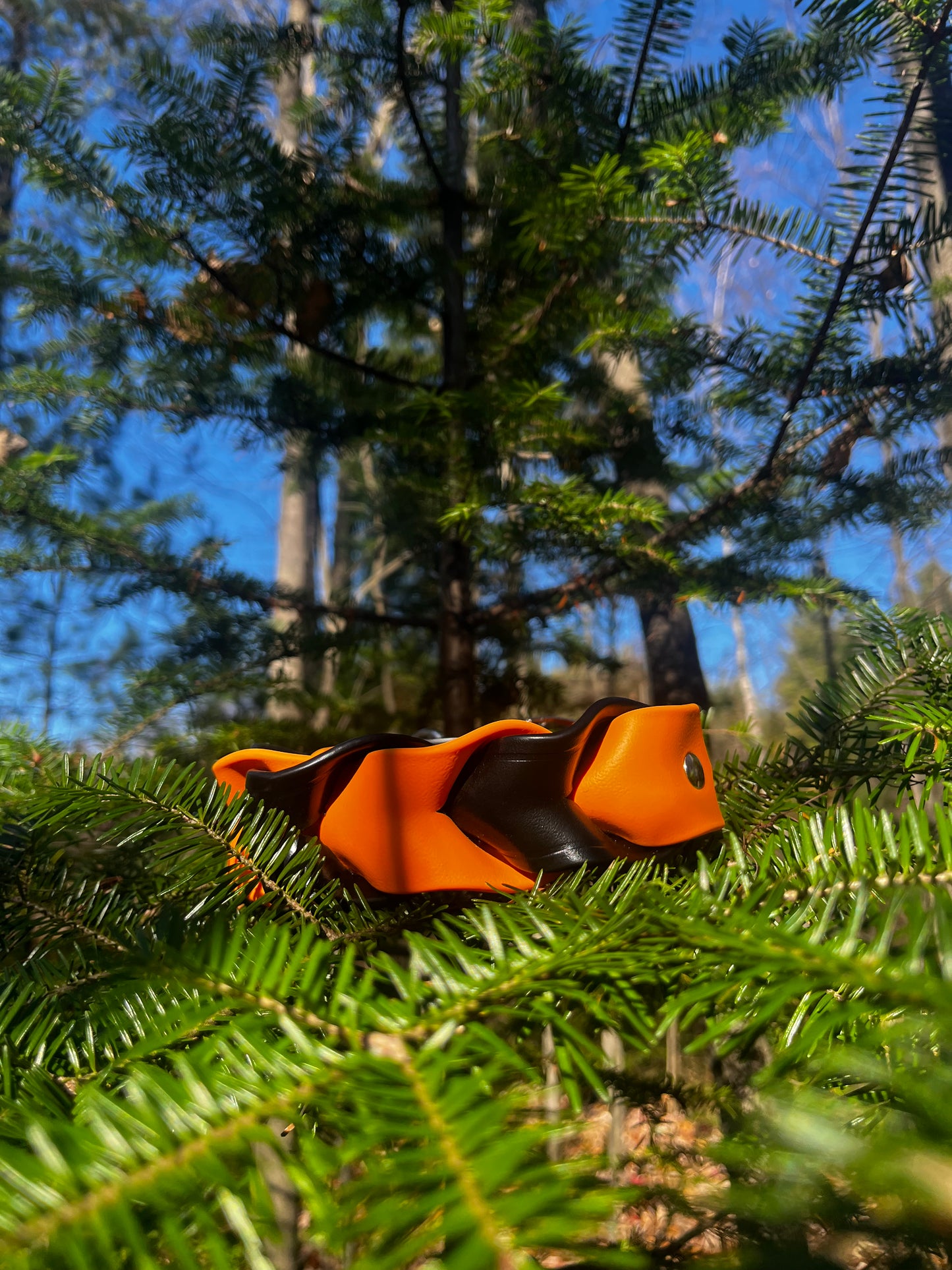 ILWERAN | 14" à 17" | noir gloss et orange - ✹Oromë✹ accessoires sur-mesure pour chiens