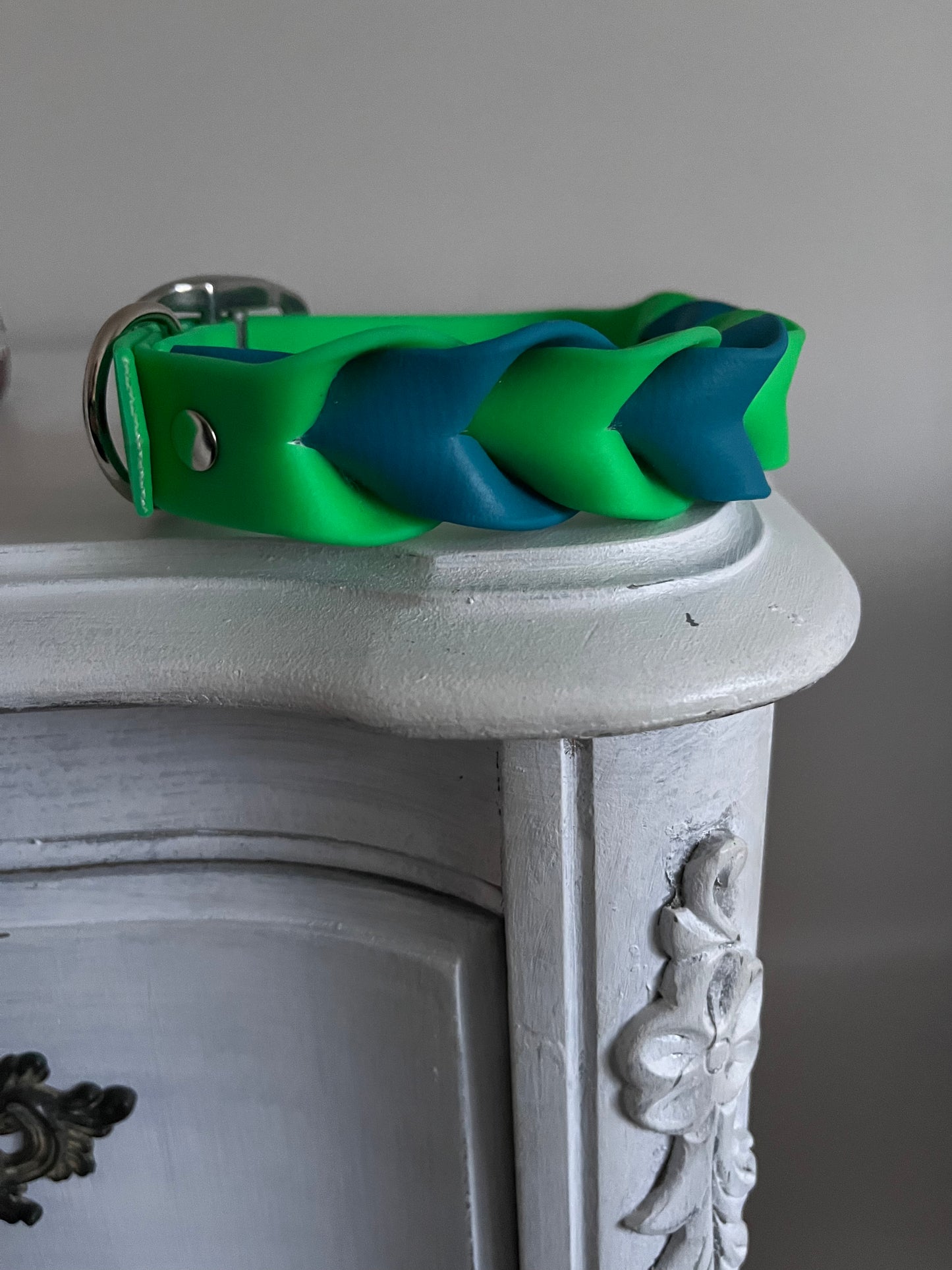 ILWERAN | 12" to 15" | beige and polar blue